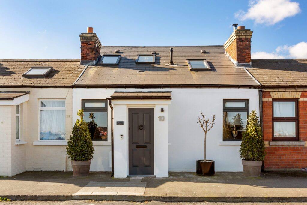 ‘Seaflower Cottage’, Pigeon House Road, Ringsend, Dublin 4, D04 DX62