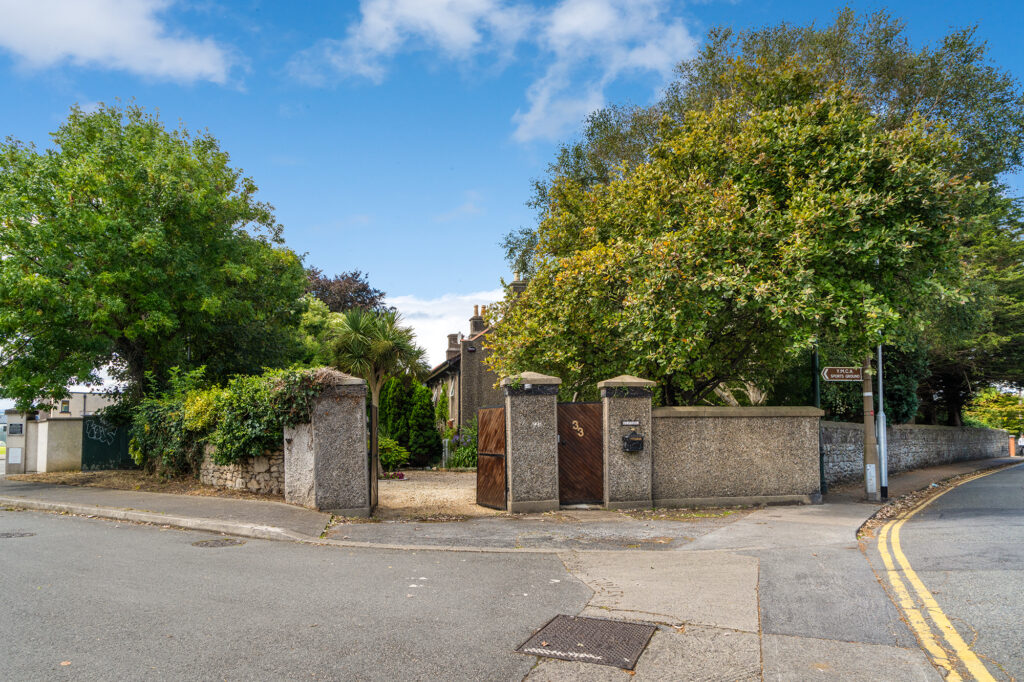 ‘Clavadel’, 33 Claremont Road, Sandymount, Dublin 4, D04 NY77