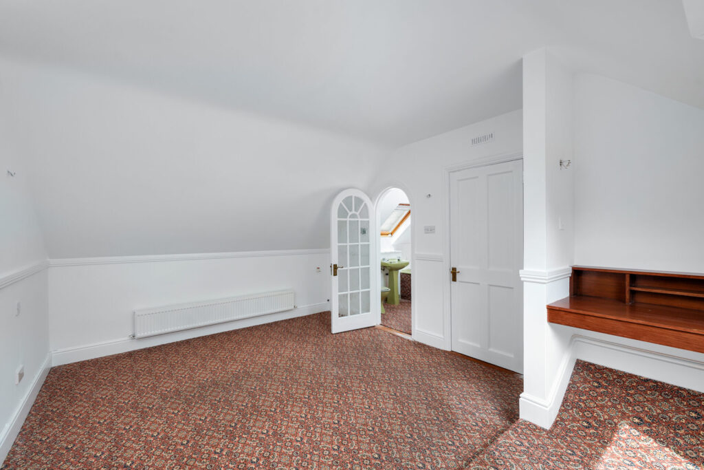 Muphystown House, Kilgobbin Road, Sandyford, Dublin 18, D18 A2P1 Muphystown House, Kilgobbin Road, Sandyford, Dublin 18, D18 A2P1