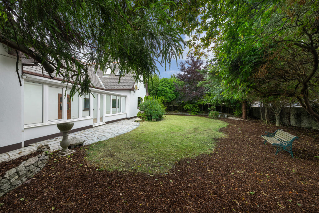 Muphystown House, Kilgobbin Road, Sandyford, Dublin 18, D18 A2P1 Muphystown House, Kilgobbin Road, Sandyford, Dublin 18, D18 A2P1