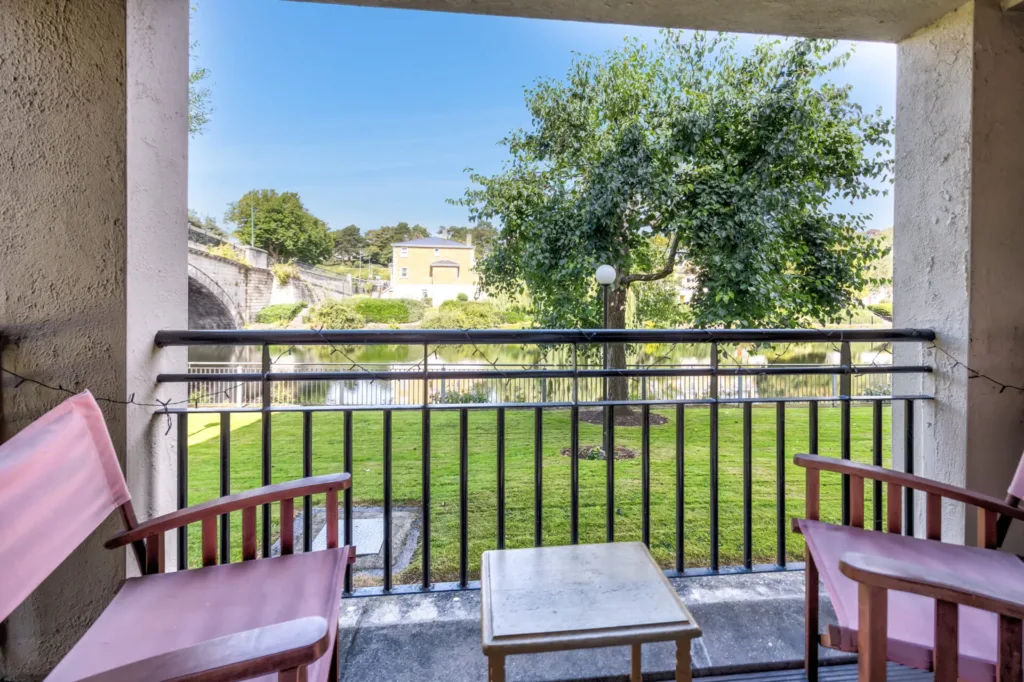 1 Riverbank House, South Circular Road, Dublin 8, D08 KN77