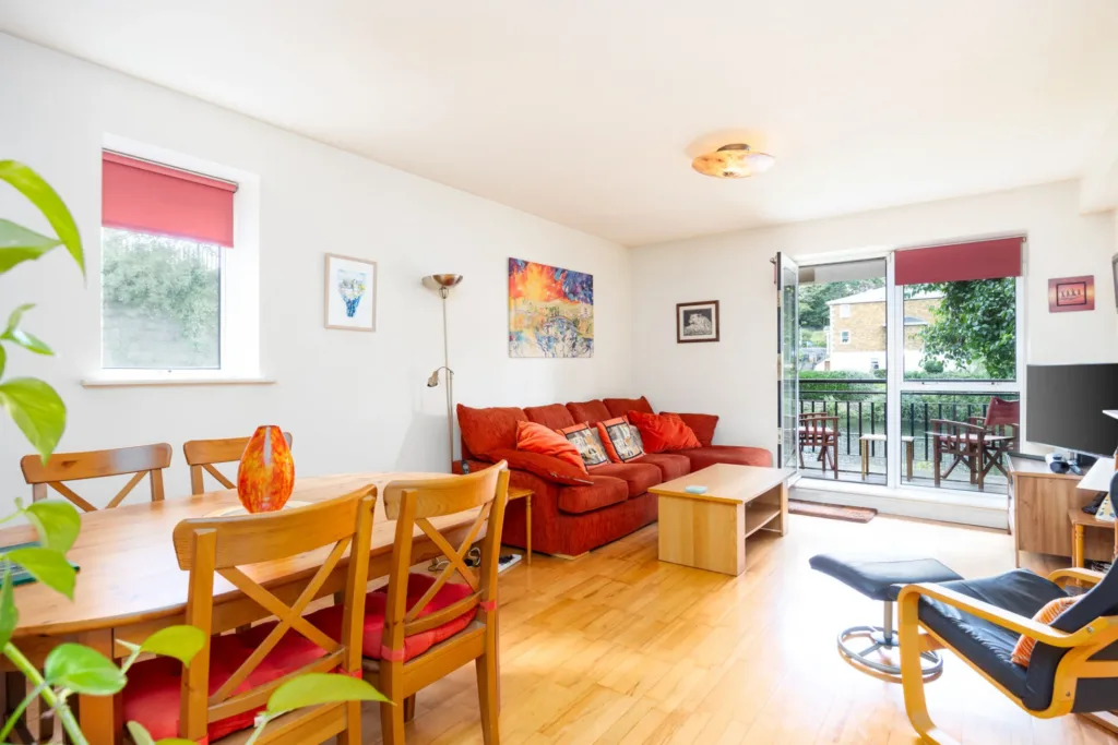 1 Riverbank House, South Circular Road, Dublin 8, D08 KN77