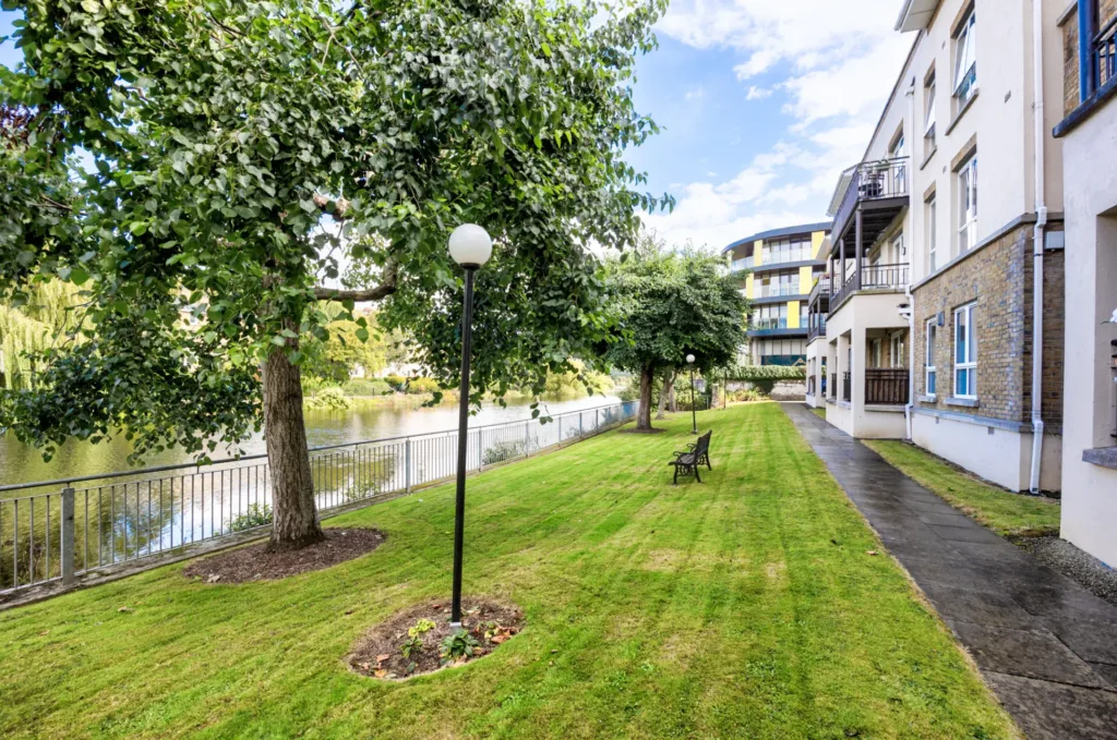 1 Riverbank House, South Circular Road, Dublin 8, D08 KN77