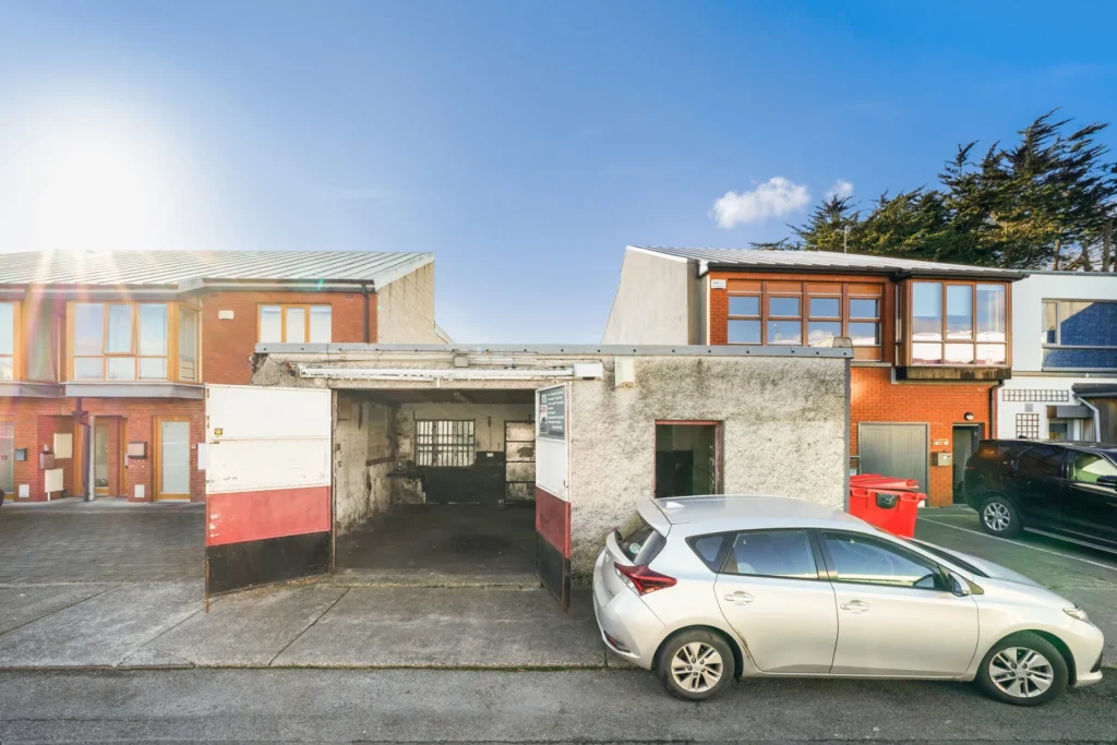 Garage / Site to Rear of 4 Arbourfield Terrace, Dundrum Road, Dublin 14, D14 W4C6