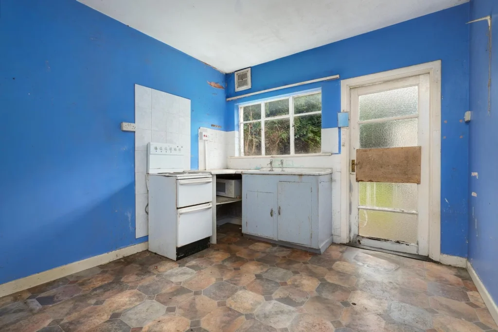 16 Hazel Avenue, Kilmacud, Co Dublin, A94 X3W5 16 Hazel Avenue, Kilmacud, Co Dublin, A94 X3W5