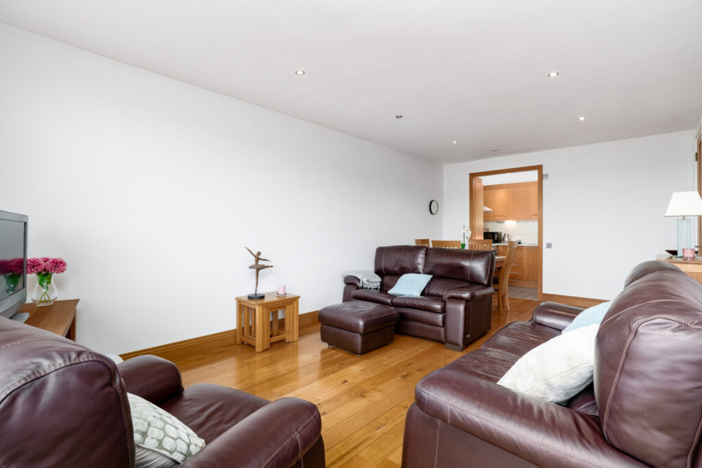 46 Sanderling, Thornwood, Booterstown Avenue, Booterstown / Blackrock, Co Dublin, A94 F243 46 Sanderling, Thornwood, Booterstown Avenue, Booterstown / Blackrock, Co Dublin, A94 F243