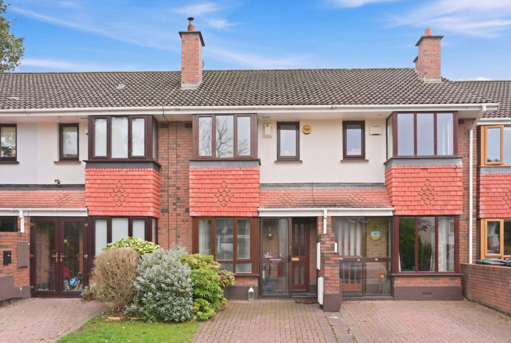 219 Woodfield, Scholarstown Road, Dublin 16, D16 E2T1