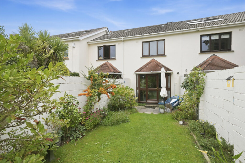 219 Woodfield, Scholarstown Road, Dublin 16, D16 E2T1 219 Woodfield, Scholarstown Road, Dublin 16, D16 E2T1