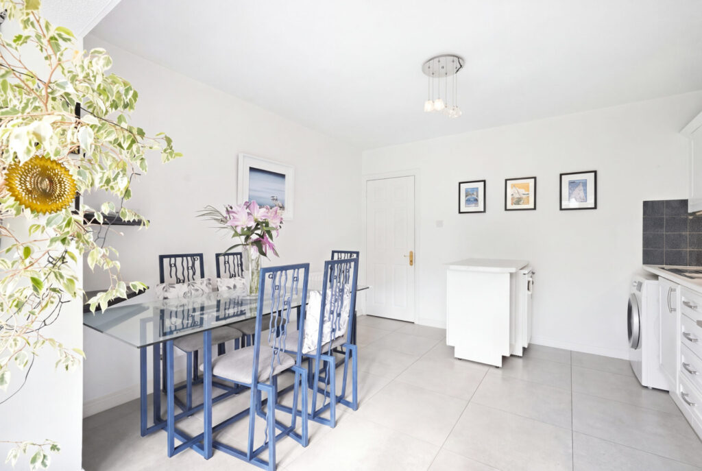219 Woodfield, Scholarstown Road, Dublin 16, D16 E2T1 219 Woodfield, Scholarstown Road, Dublin 16, D16 E2T1
